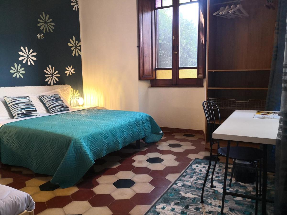 Zia Chiarina Bed & Breakfast San Nicolo Gerrei Exterior foto